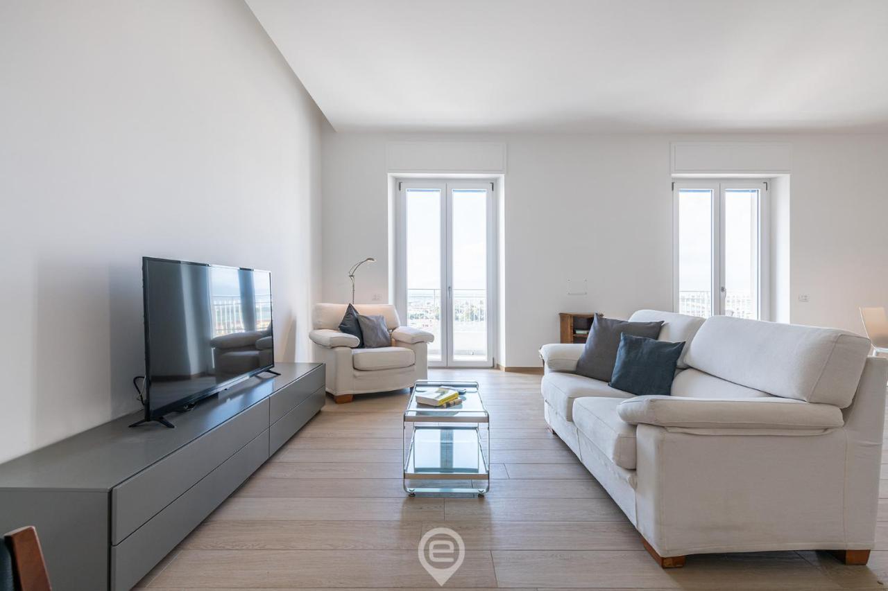 Enchanting Panoramic Retreat Cagliari Extérieur photo